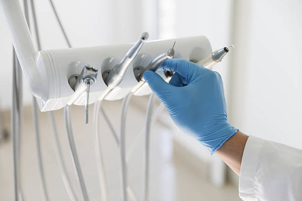 Professional Emergency Dentist technician working in Somerset, WI